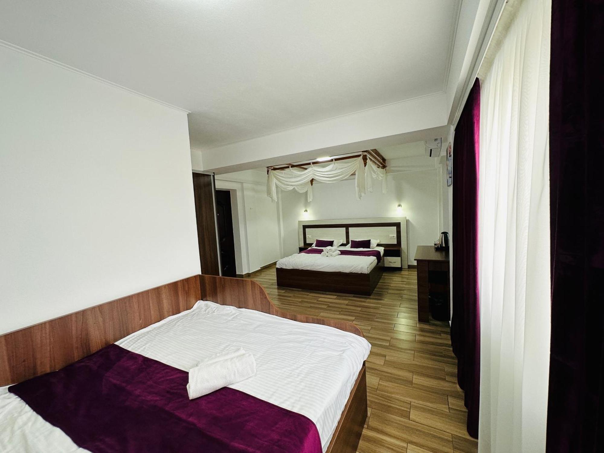 Casa Barina Costinesti Hotel Buitenkant foto